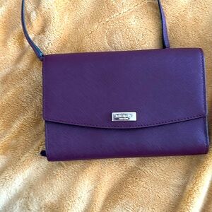 Kate Spade wallet/ purse. Like new.
